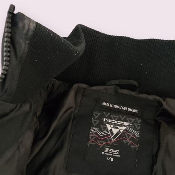 Noize Vegan Black Coat w/Detachable Hood - Picture 9 of 16